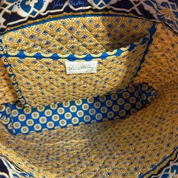 Vera Bradley  "RIVIERA BLUE"  Large Shoulder/Tote Bag with coin purse/key ring - Picture 3 of 11